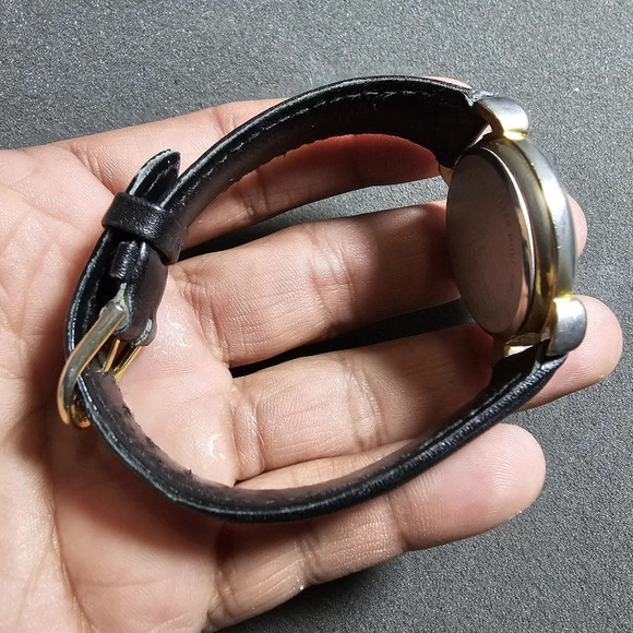 Gitano Quartz Ladies Fashion Watch Gold Tone Black Strap Working Roman Dial show - Picture 4 of 9